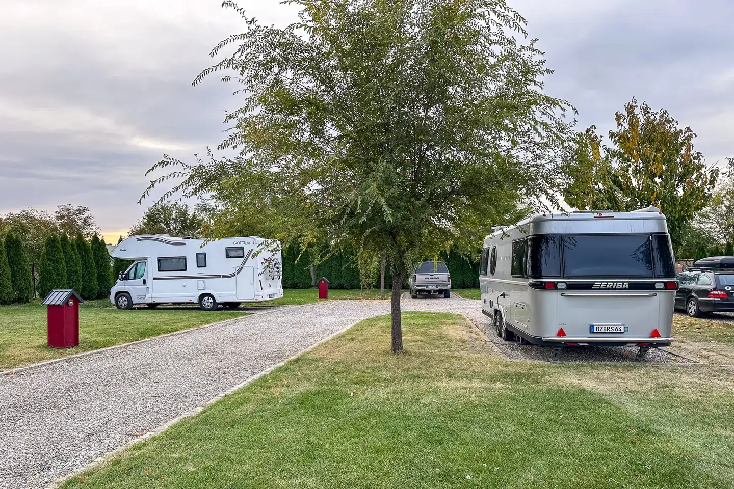 Organized camper layout nature
